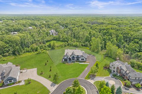 Tiny photo for 106 Brookwood Lane, Lincolnshire, IL 60069 (MLS # 12390657)