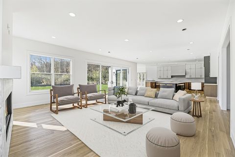 Tiny photo for 106 Brookwood Lane, Lincolnshire, IL 60069 (MLS # 12390657)