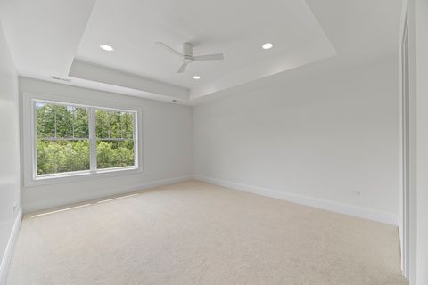 Tiny photo for 106 Brookwood Lane, Lincolnshire, IL 60069 (MLS # 12390657)