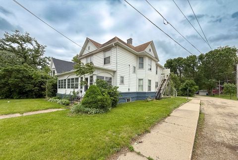 Tiny photo for 308 E 2nd Street, Rock Falls, IL 61071 (MLS # 12647129)