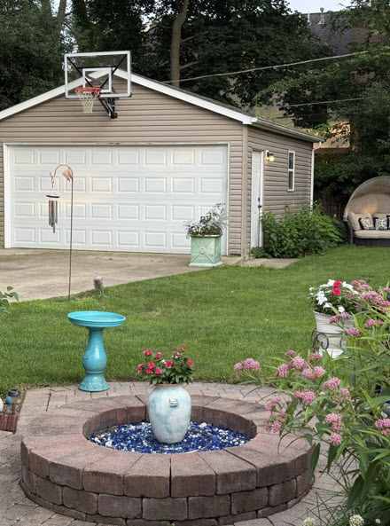 Deerfield, Illinois 60015, United States, 4 Bedrooms Bedrooms, ,2 BathroomsBathrooms,Residential,Active,167552