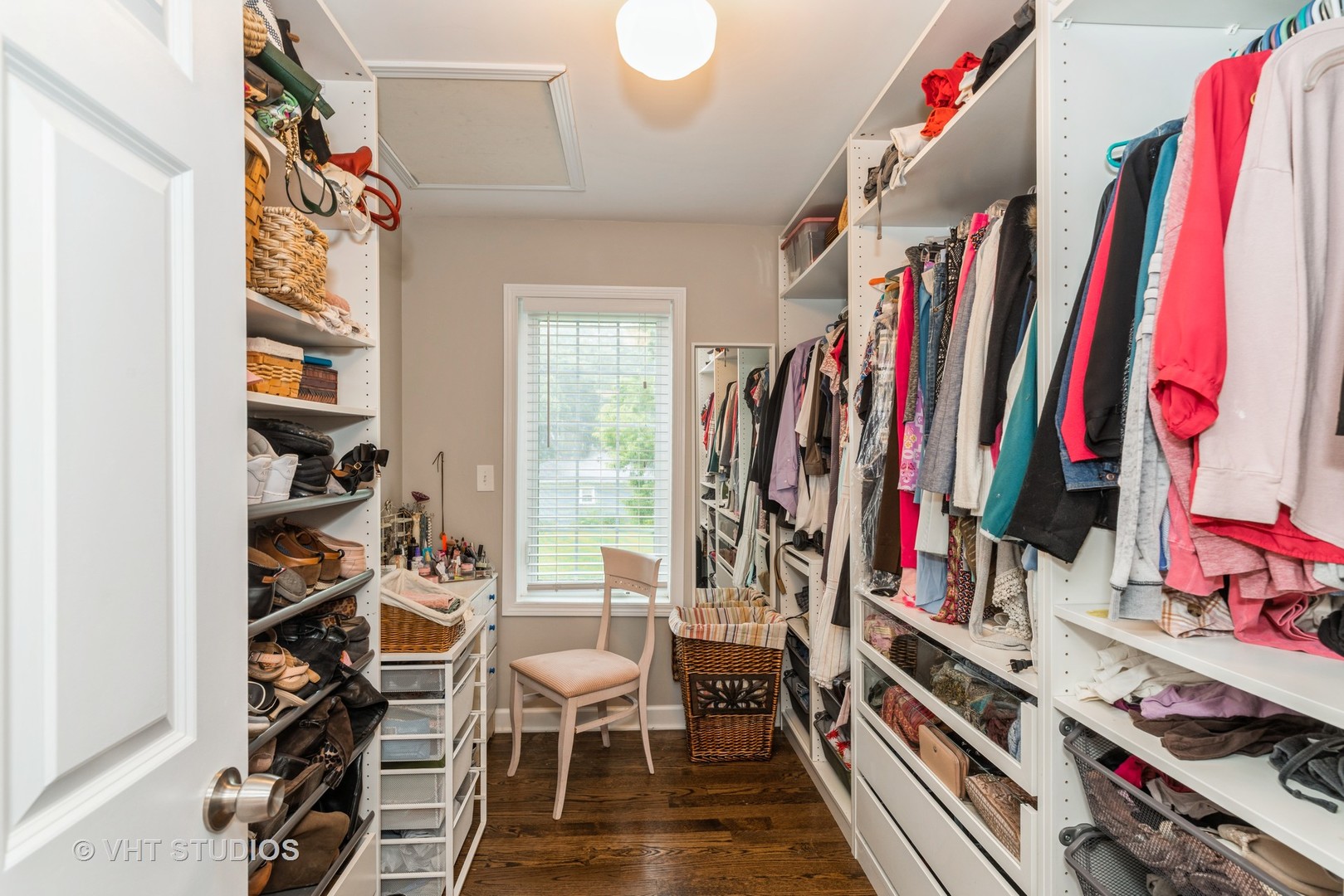 Deerfield, Illinois 60015, United States, 4 Bedrooms Bedrooms, ,2 BathroomsBathrooms,Residential,Active,167552