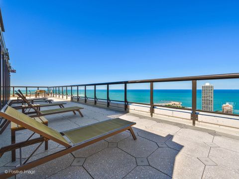 Tiny photo for 1560 N Sandburg Terrace #2403J, Chicago, IL 60610 (MLS # 12544989)