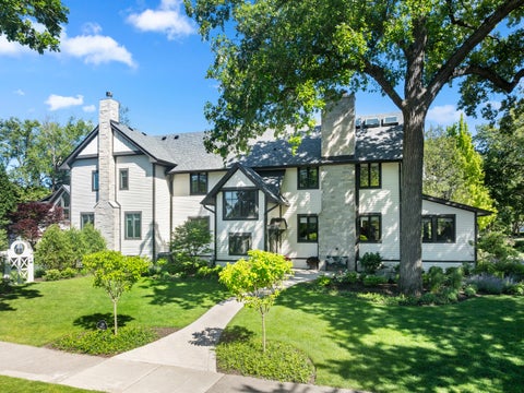 Photo of 320 Melrose Avenue, Kenilworth, IL 60043 (MLS # 12701287)