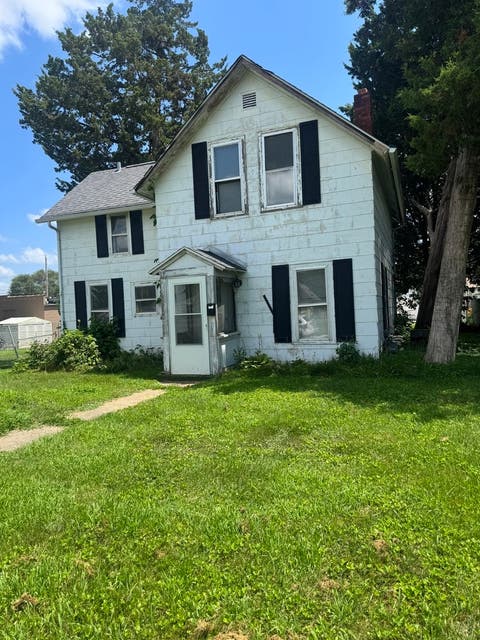 Photo of 414 49th Street, Moline, IL 61265 (MLS # 12705532)