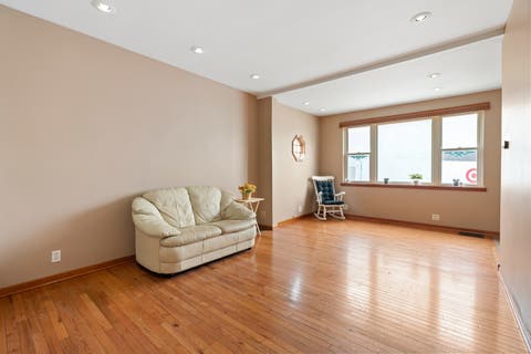 Tiny photo for 4010 N Octavia Avenue, Norridge, IL 60706 (MLS # 12734543)