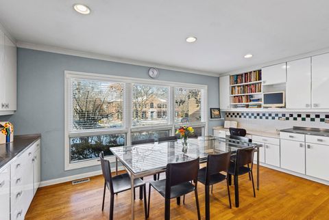 Tiny photo for 130 Rockgate Lane, Glencoe, IL 60022 (MLS # 12588901)