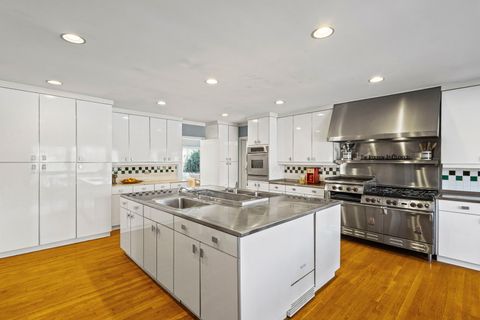 Tiny photo for 130 Rockgate Lane, Glencoe, IL 60022 (MLS # 12588901)