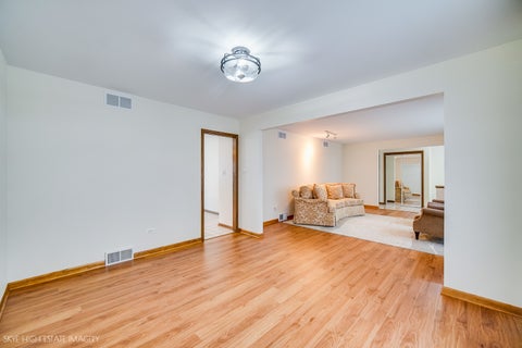 Tiny photo for 15306 Narcissus Court, Orland Park, IL 60462 (MLS # 12683075)