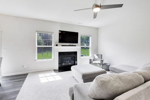 Tiny photo for 3373 Helene Rieder Drive, Montgomery, IL 60538 (MLS # 12634809)