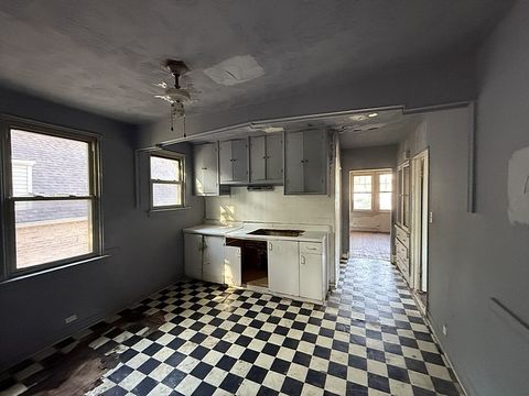 Tiny photo for 7711 S Champlain Avenue, Chicago, IL 60619 (MLS # 12524050)