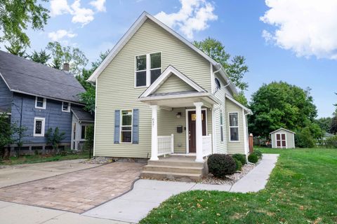 A home in Elgin