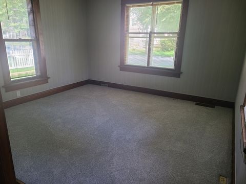 Tiny photo for 537 2nd Avenue, Ottawa, IL 61350 (MLS # 12450962)