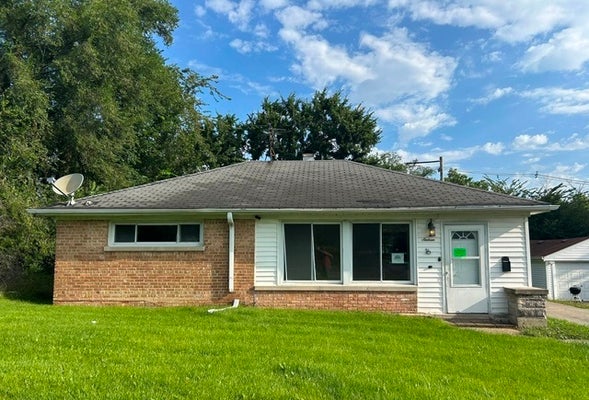 16 SAUK TRL, PARK FOREST, IL 60466 - Image 4cddc8264c8efdd03fe68dcc50e66109/3341320101