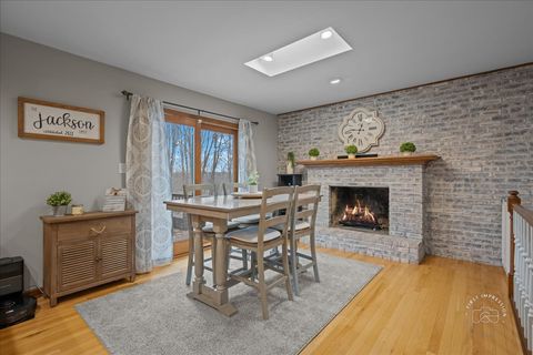 Tiny photo for 2S924 Shagbark Drive, Batavia, IL 60510 (MLS # 12544142)