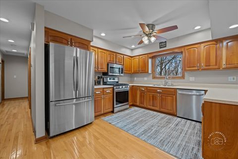 Tiny photo for 2S924 Shagbark Drive, Batavia, IL 60510 (MLS # 12544142)