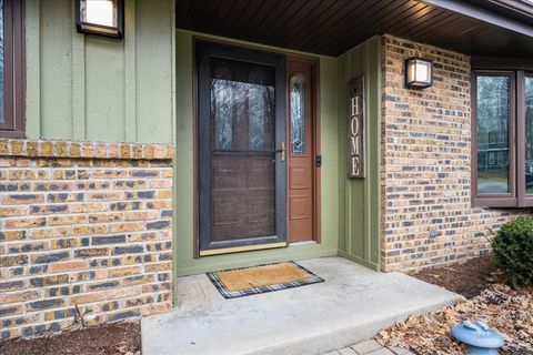 Tiny photo for 2S924 Shagbark Drive, Batavia, IL 60510 (MLS # 12544142)