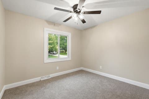Tiny photo for 1721 E 42nd Court, Davenport, IA 52807 (MLS # 12713799)