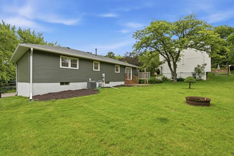 Tiny photo for 1721 E 42nd Court, Davenport, IA 52807 (MLS # 12713799)