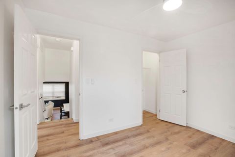 Tiny photo for 136 Brookwood Court, Vernon Hills, IL 60061 (MLS # 12610168)