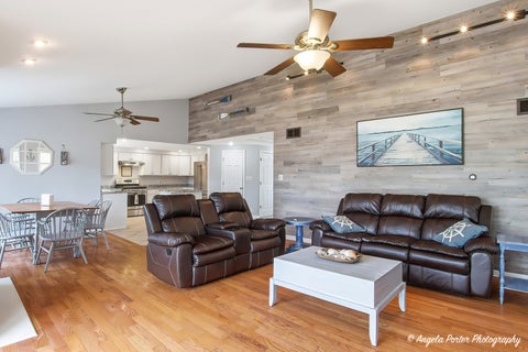 Tiny photo for 4813 Wildwood Drive, McHenry, IL 60051 (MLS # 12753691)
