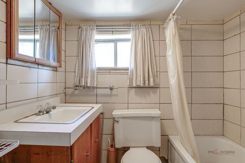 Tiny photo for 228 Llewellyn Avenue, Highwood, IL 60040 (MLS # 12458462)