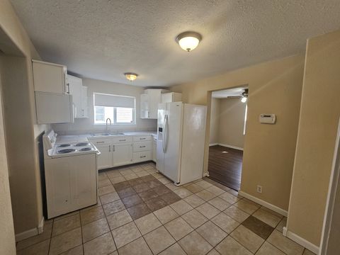 Tiny photo for 1033 S 17th, Mt Vernon, IL 62864 (MLS # 12592782)