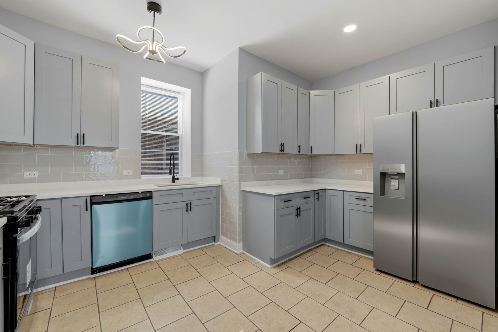 11431 S Indiana Avenue