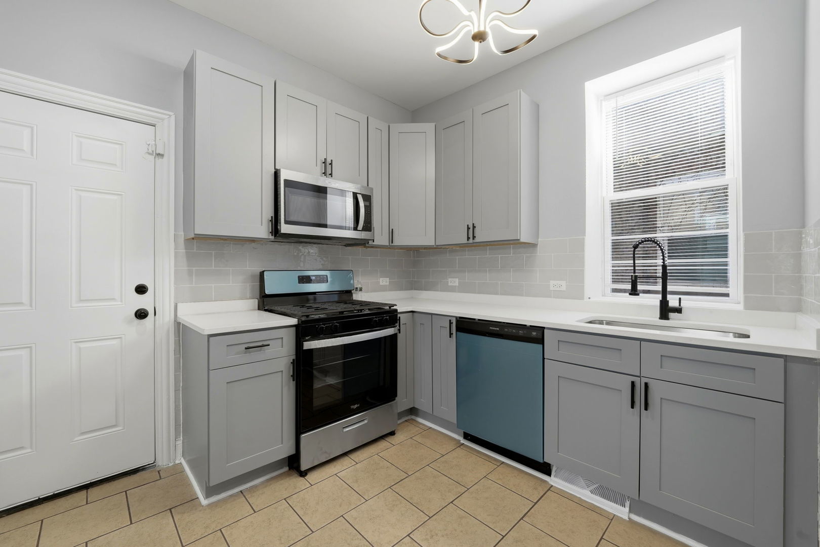 11431 S Indiana Avenue