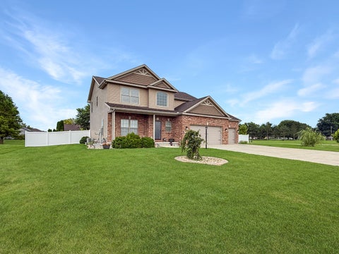 Tiny photo for 217 N Pointe Drive, Gifford, IL 61847 (MLS # 12729420)