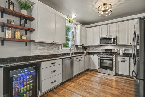Tiny photo for 4534 Marquette Street, Yorkville, IL 60560 (MLS # 12695836)