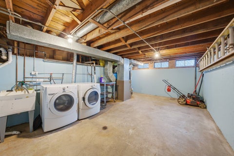 Tiny photo for 74 W 140th Street, Riverdale, IL 60827 (MLS # 12668466)