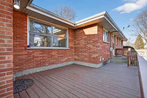 Tiny photo for 641 Mckinley Avenue, Mundelein, IL 60060 (MLS # 12576673)