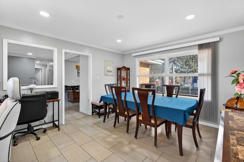 Tiny photo for 641 Mckinley Avenue, Mundelein, IL 60060 (MLS # 12576673)