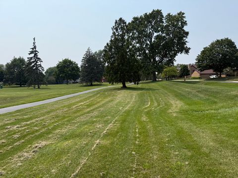 Tiny photo for 1325 Fairfax Lane, Buffalo Grove, IL 60089 (MLS # 12441206)