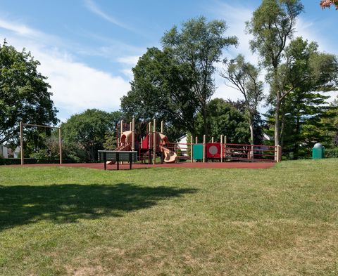 Tiny photo for 1325 Fairfax Lane, Buffalo Grove, IL 60089 (MLS # 12441206)