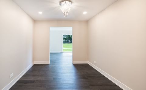 Tiny photo for 1325 Fairfax Lane, Buffalo Grove, IL 60089 (MLS # 12441206)