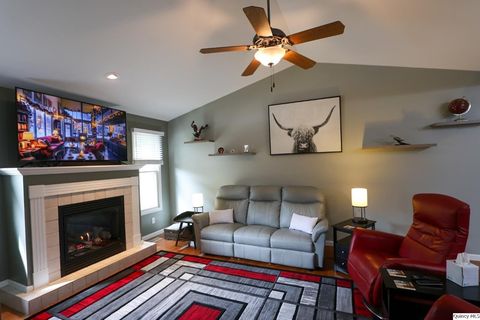Tiny photo for 3904 Abbey Ridge Ct. Ct, Quincy, IL 62305 (MLS # 12591970)