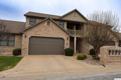 Tiny photo for 3904 Abbey Ridge Ct. Ct, Quincy, IL 62305 (MLS # 12591970)
