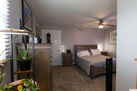 Tiny photo for 3904 Abbey Ridge Ct. Ct, Quincy, IL 62305 (MLS # 12591970)