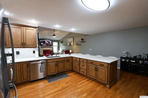 Tiny photo for 3904 Abbey Ridge Ct. Ct, Quincy, IL 62305 (MLS # 12591970)