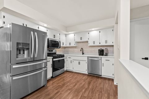 Tiny photo for 15409 S 73rd Avenue #6, Orland Park, IL 60462 (MLS # 12618895)