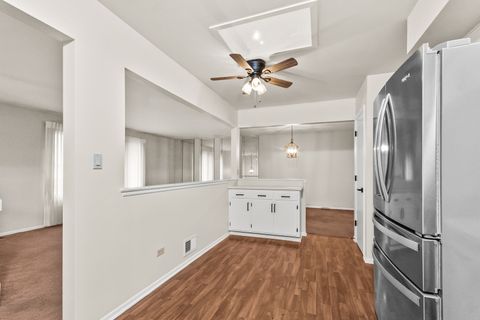 Tiny photo for 15409 S 73rd Avenue #6, Orland Park, IL 60462 (MLS # 12618895)