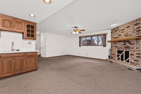 Tiny photo for 15409 S 73rd Avenue #6, Orland Park, IL 60462 (MLS # 12618895)