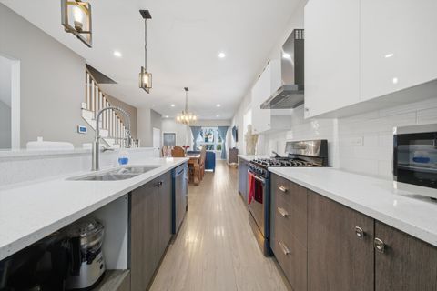 Tiny photo for 2045 N La Crosse Avenue, Chicago, IL 60639 (MLS # 12598799)