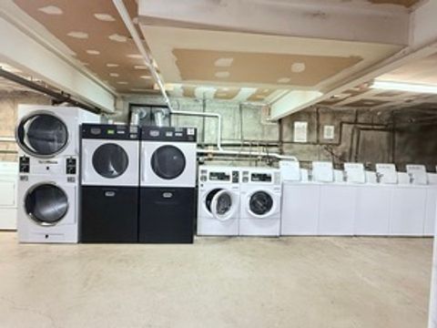 Tiny photo for 650 Murray Lane #416, Des Plaines, IL 60016 (MLS # 12618269)