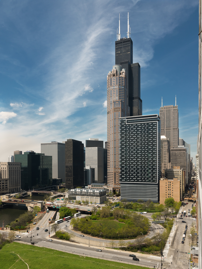 235 W VAN BUREN Street 1416