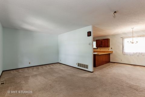 A home in LOCKPORT