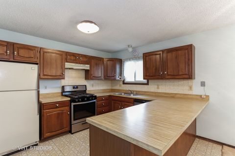 A home in LOCKPORT