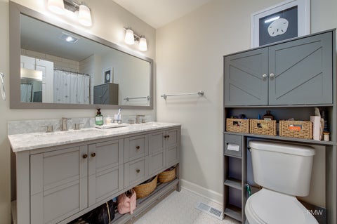 Tiny photo for 1357 Ridgefield Circle, Carol Stream, IL 60188 (MLS # 12763652)